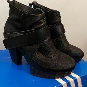 Adidas slvr leather booties with zipper